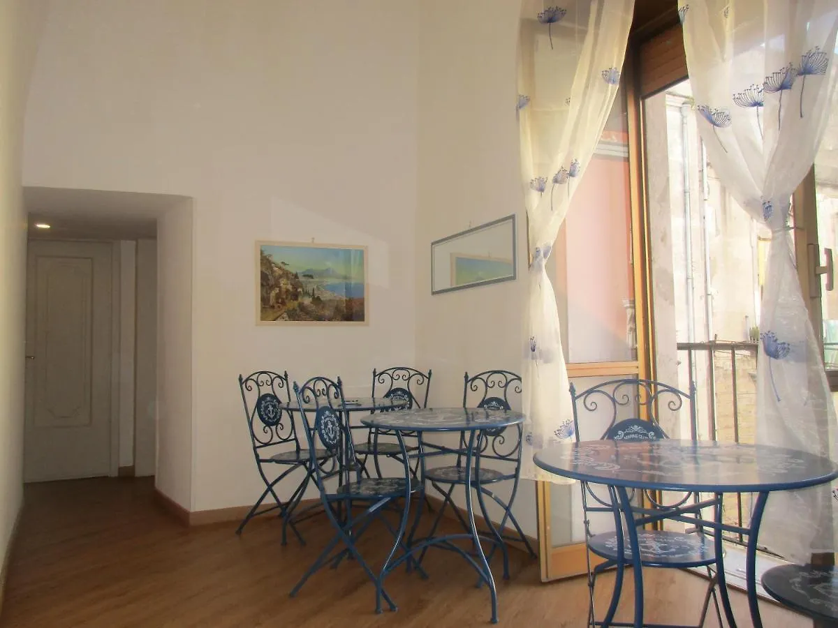مبيت وإفطار نابولي Il Borghetto