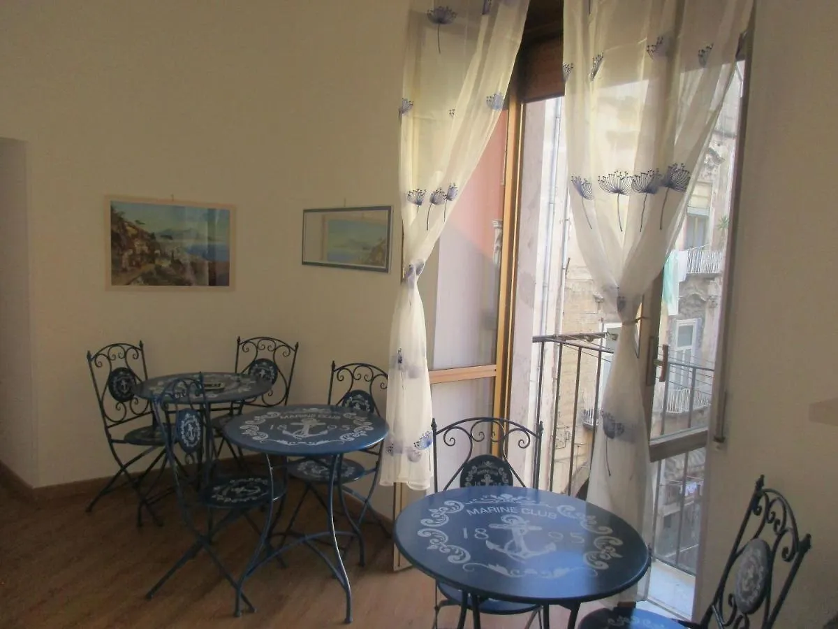 مبيت وإفطار نابولي Il Borghetto